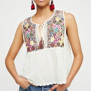FREE PEOPLE Lohri Embroidered BoHo Top Size M